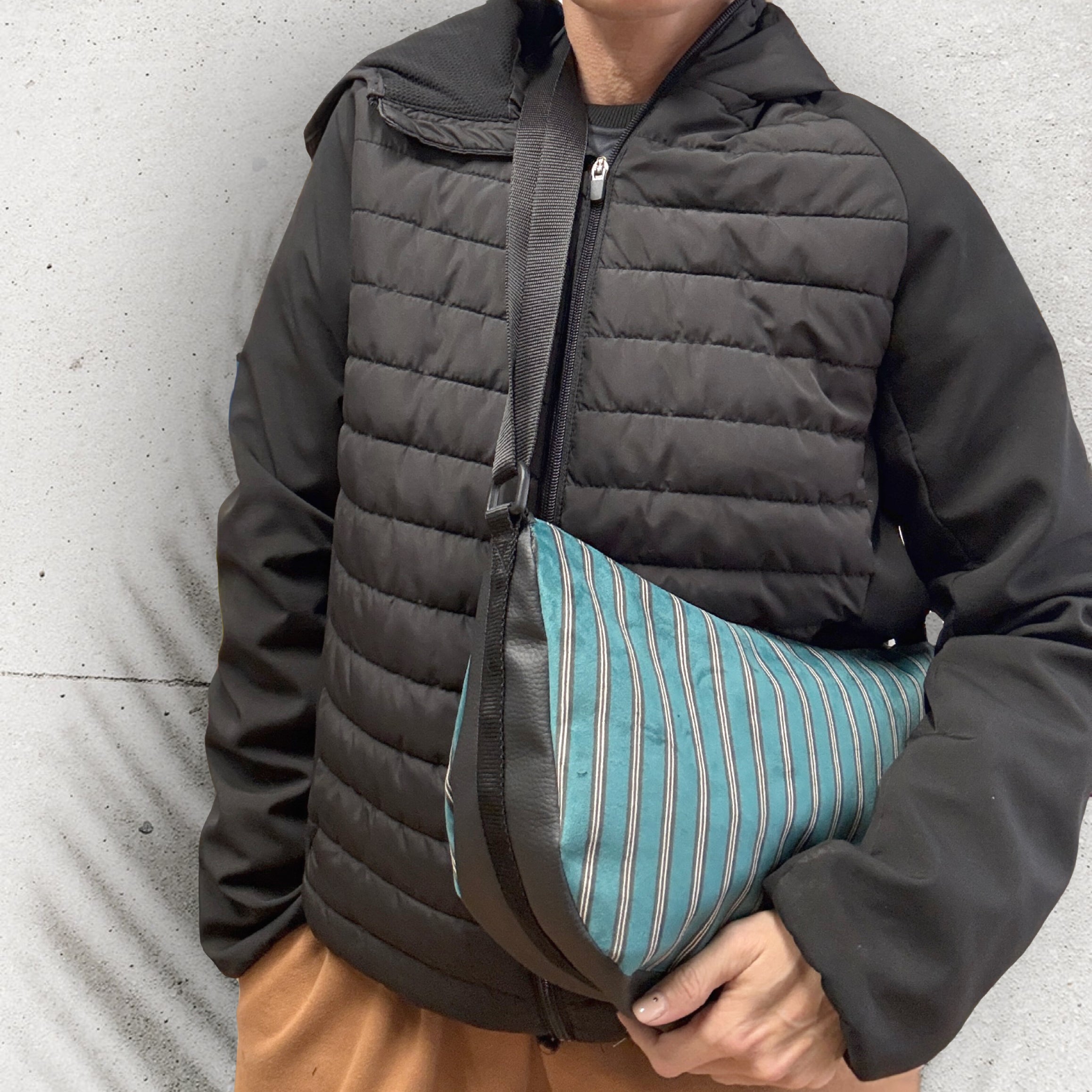 Halfmoon stripes