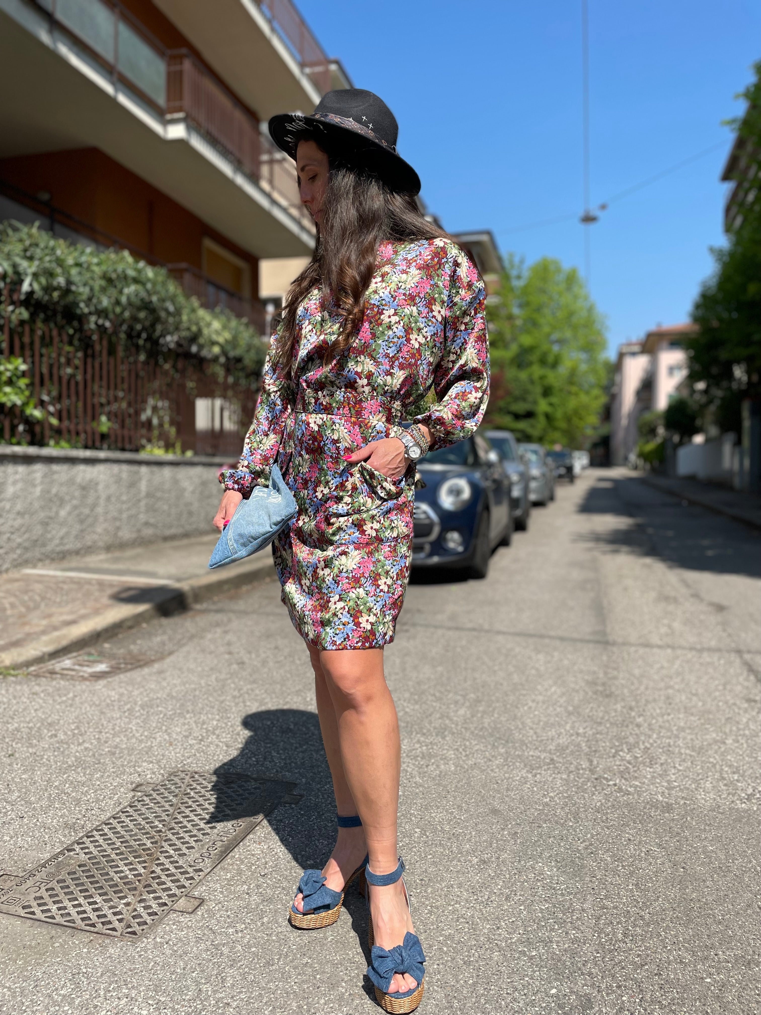 Abito a fiori