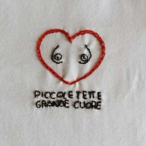 T/shirt PICCOLE TETTE GRANDE CUORE