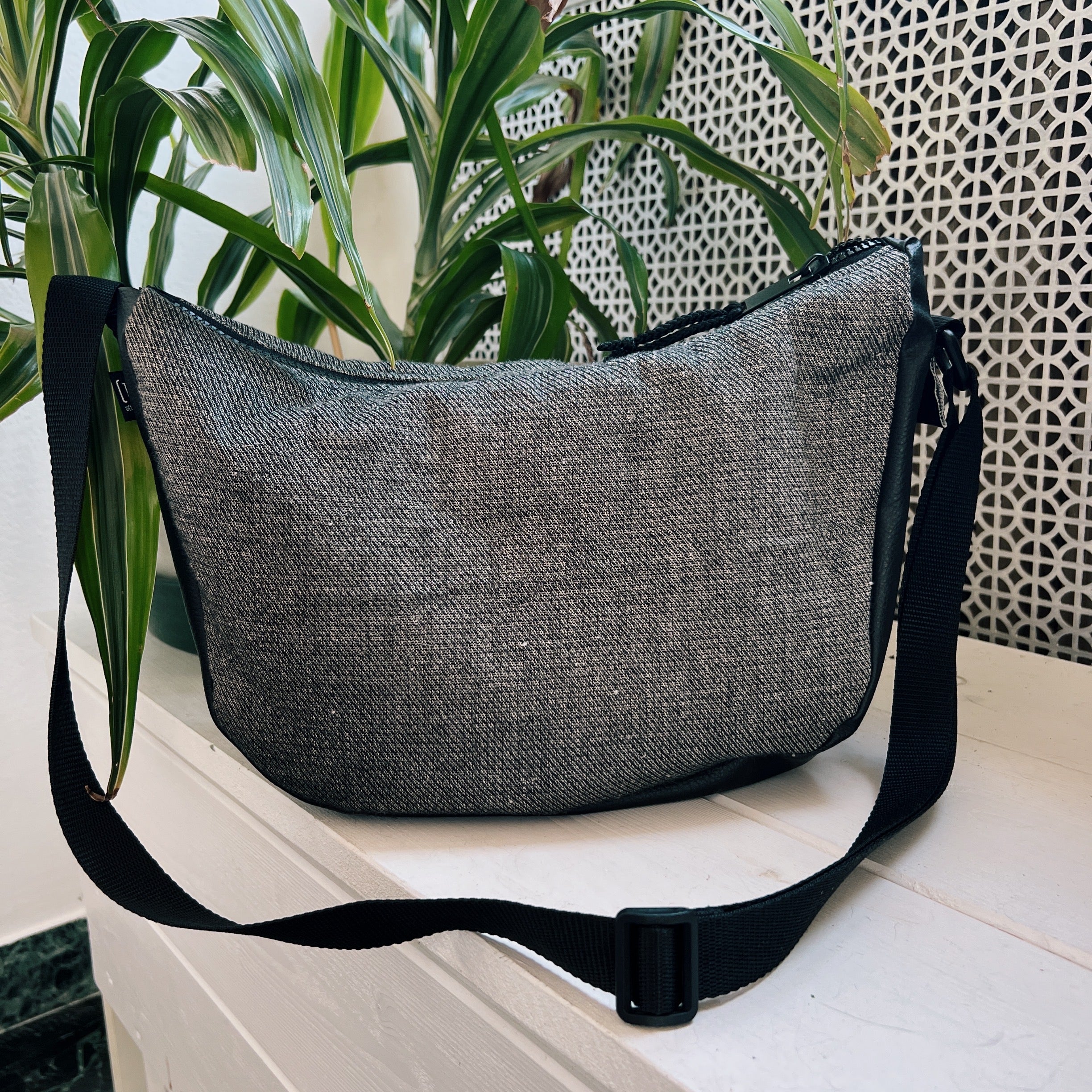 Halfmoon Bushido Grey